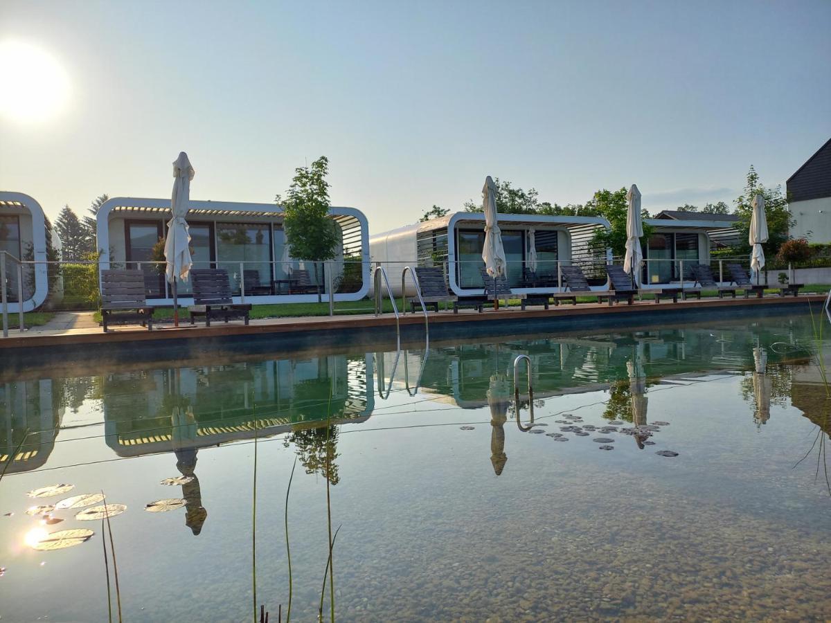 Glamping Malerič Hotel Dragatus Bagian luar foto