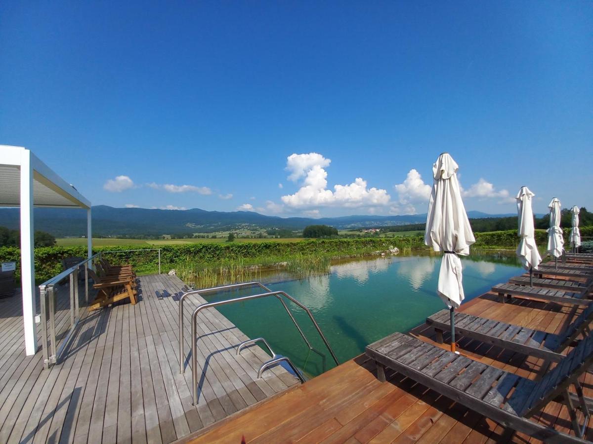 Glamping Malerič Hotel Dragatus Bagian luar foto